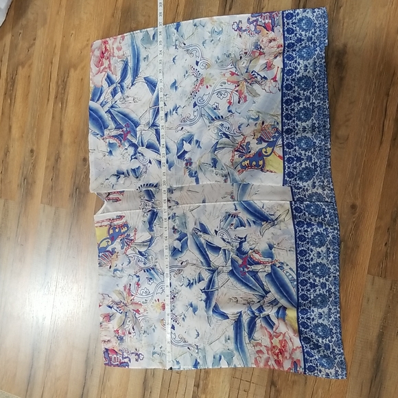 CHICO'S Blue White Floral Sheer Kaftan - Picture 10 of 10